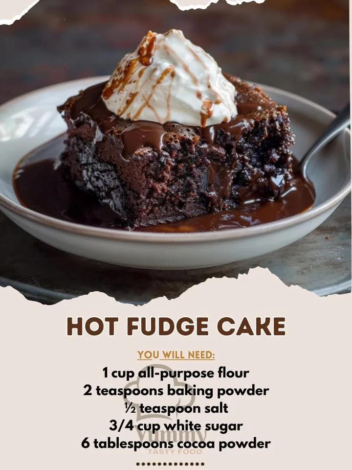 Delicious homemade hot fudge cake topped with creamy fudge sauce.